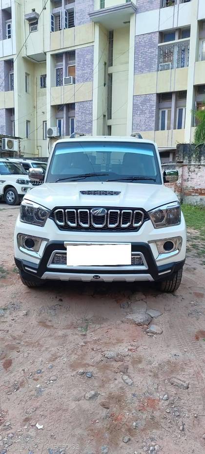 Mahindra Scorpio S5