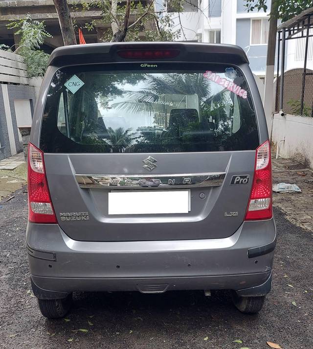 https://images10.gaadi.com/usedcar_image/4098782/original/processed_0c1d5242cea06213511072d07c019dd3.jpg?imwidth=6402