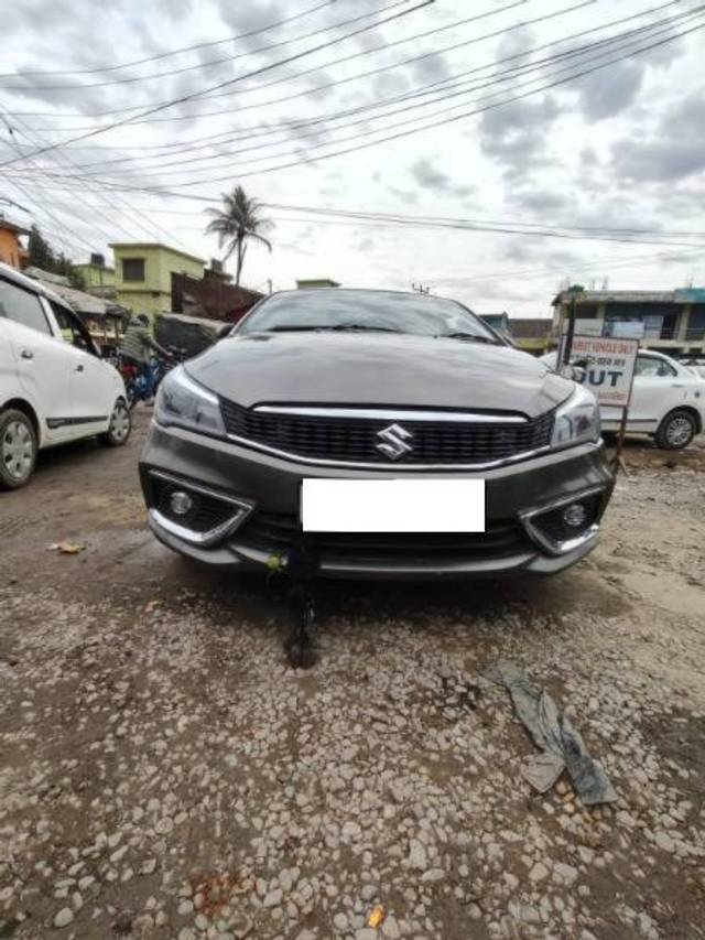 https://images10.gaadi.com/usedcar_image/4098851/original/processed_a0352979-3186-407f-b28c-2b096eb5b9c8.jpg?imwidth=6400