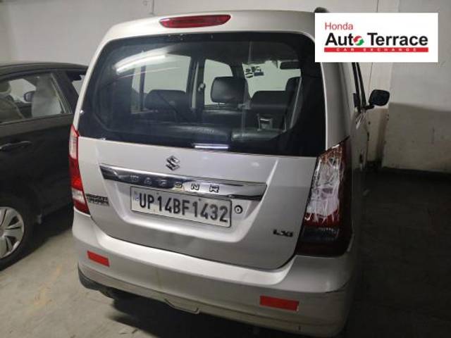 https://images10.gaadi.com/usedcar_image/4098947/original/af91cd8abe86d91c93374357bfab12b8.jpg?imwidth=6400