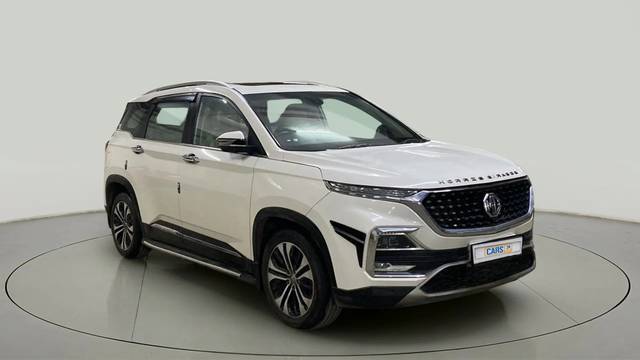 https://images10.gaadi.com/usedcar_image/4099093/original/e453ee945d84dd68dc72a5e9db49c167.jpg?imwidth=6400