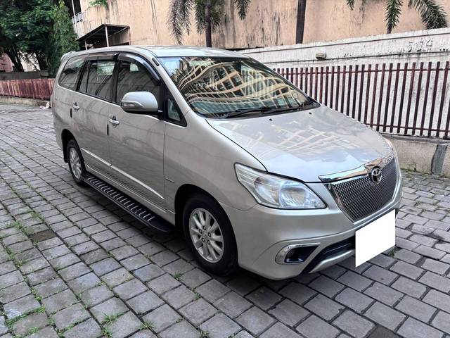 https://images10.gaadi.com/usedcar_image/4099160/original/processed_39b55262fe548f431d60a1ef7a158012.jpg?imwidth=6400