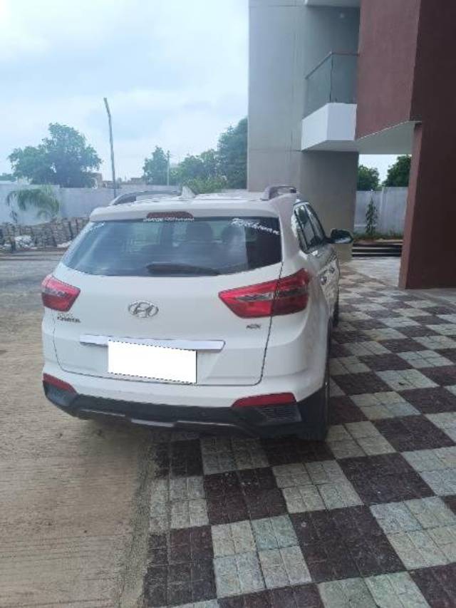 https://images10.gaadi.com/usedcar_image/4099198/original/processed_aac584d9-a172-4a80-8dbe-1bfaed18da71.jpg?imwidth=6401