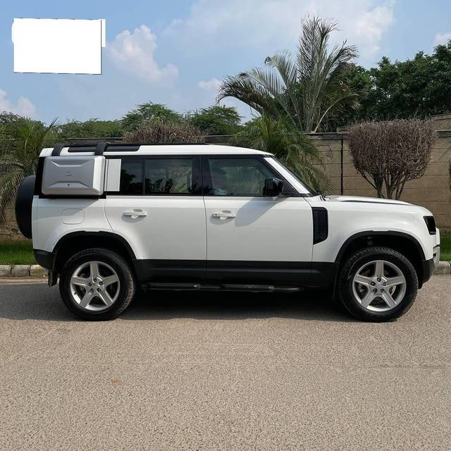 https://images10.gaadi.com/usedcar_image/4099455/original/processed_2932e03dc2fe5b1b7d6b205a2cea78a6.jpg?imwidth=6401