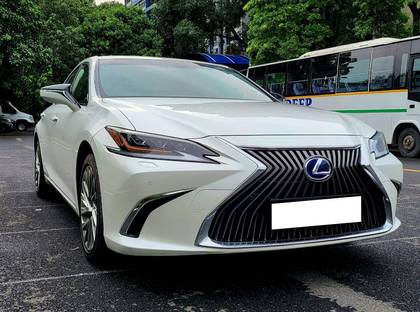 Lexus ES 300h Luxury