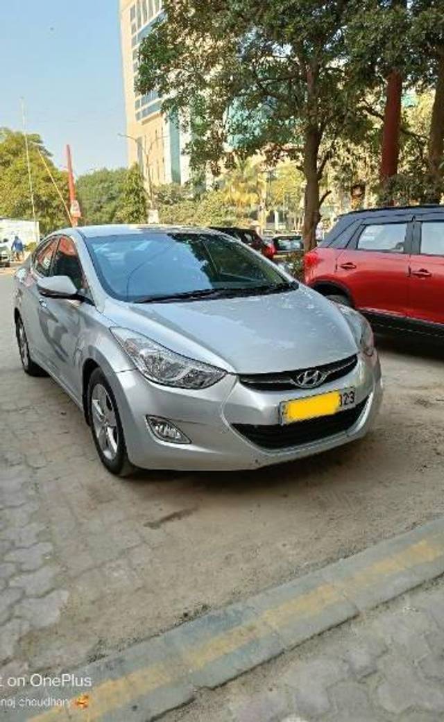 https://images10.gaadi.com/usedcar_image/4099836/original/processed_bb02af03-f63d-4dac-a32d-5a760133dc4a.jpg?imwidth=6400