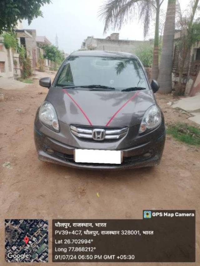 https://images10.gaadi.com/usedcar_image/4099840/original/processed_fdf6ff03-9971-49bf-9c58-7a8c5e7bc3eb.jpg?imwidth=6400