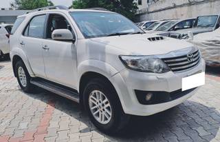 Toyota Fortuner 2011-2016 Toyota Fortuner 4x2 AT