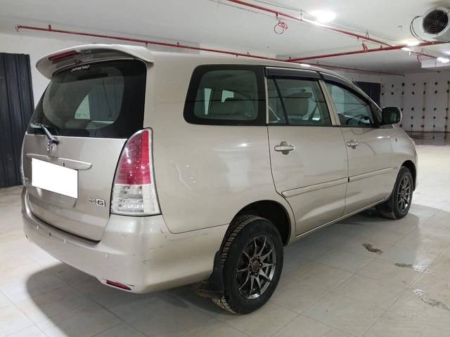 https://images10.gaadi.com/usedcar_image/4099956/original/processed_5645191ddca7c3432a857ea5c2f28596.jpg?imwidth=6402