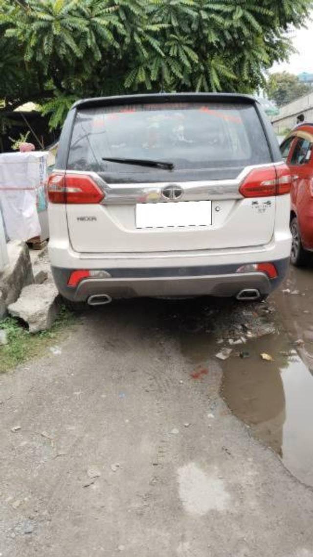 https://images10.gaadi.com/usedcar_image/4100487/original/processed_bb8a7998-3b9e-4f32-81ee-baab56ab90fc.jpeg?imwidth=6400