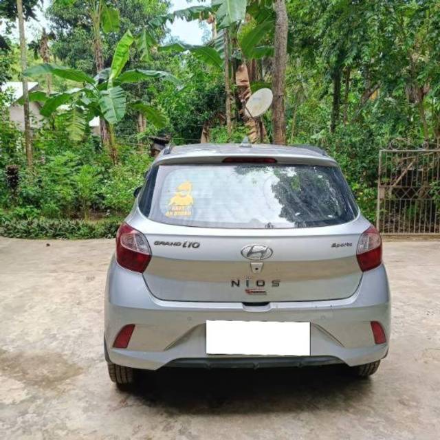 https://images10.gaadi.com/usedcar_image/4100769/original/processed_257c5010-05a2-4053-834d-d0538e894985.jpg?imwidth=6402