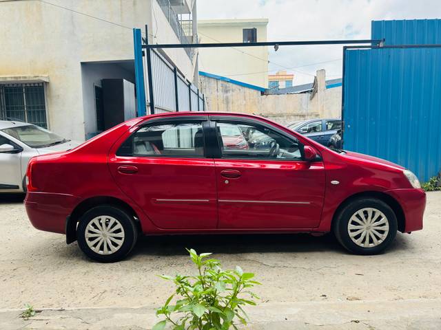 https://images10.gaadi.com/usedcar_image/4100912/original/fe12ea69296326894673d1f30d62d930.jpg?imwidth=6401