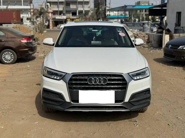 https://images10.gaadi.com/usedcar_image/4100979/original/processed_48a620d2-0dd0-4747-af0c-b91e2e25eb5b.jpg?imwidth=6400