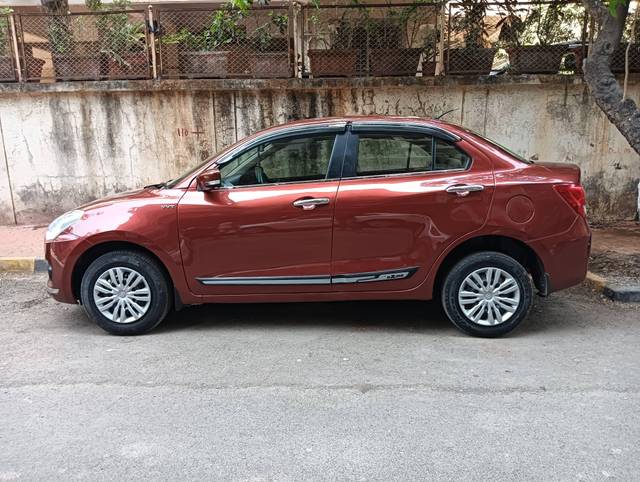 https://images10.gaadi.com/usedcar_image/4100994/original/processed_fb8e56c670f1f6c55df8d7a2c5866ecf.jpg?imwidth=6401