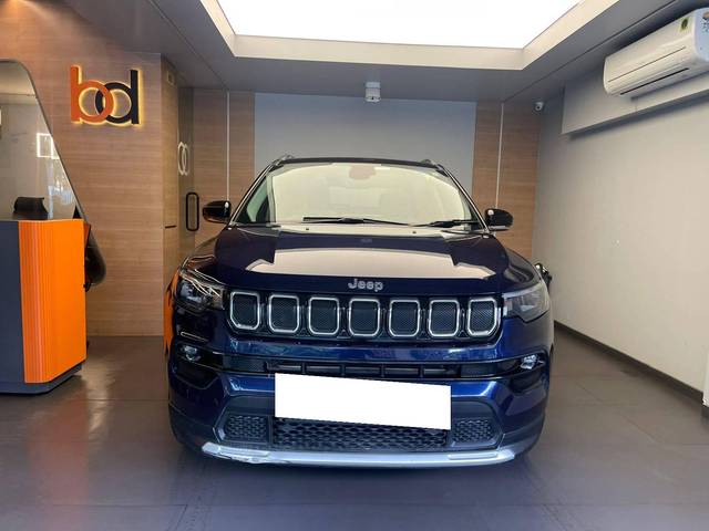 https://images10.gaadi.com/usedcar_image/4101016/original/processed_39ac22cfc99c84c41c7cb4a551eb4779.jpeg?imwidth=6400