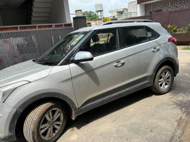 https://images10.gaadi.com/usedcar_image/4101024/original/processed_0cd6d434-f3ae-447b-b629-cc251979e889.jpg?imwidth=6400