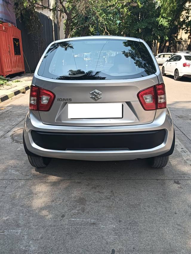 https://images10.gaadi.com/usedcar_image/4101025/original/processed_7ec8b4ddacd2f884978d358539b78d1e.jpg?imwidth=6402