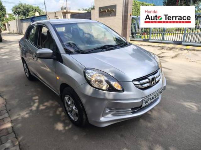 https://images10.gaadi.com/usedcar_image/4101244/original/bef8f7dcbca11499af9e187b1de1f14e.jpeg?imwidth=6400