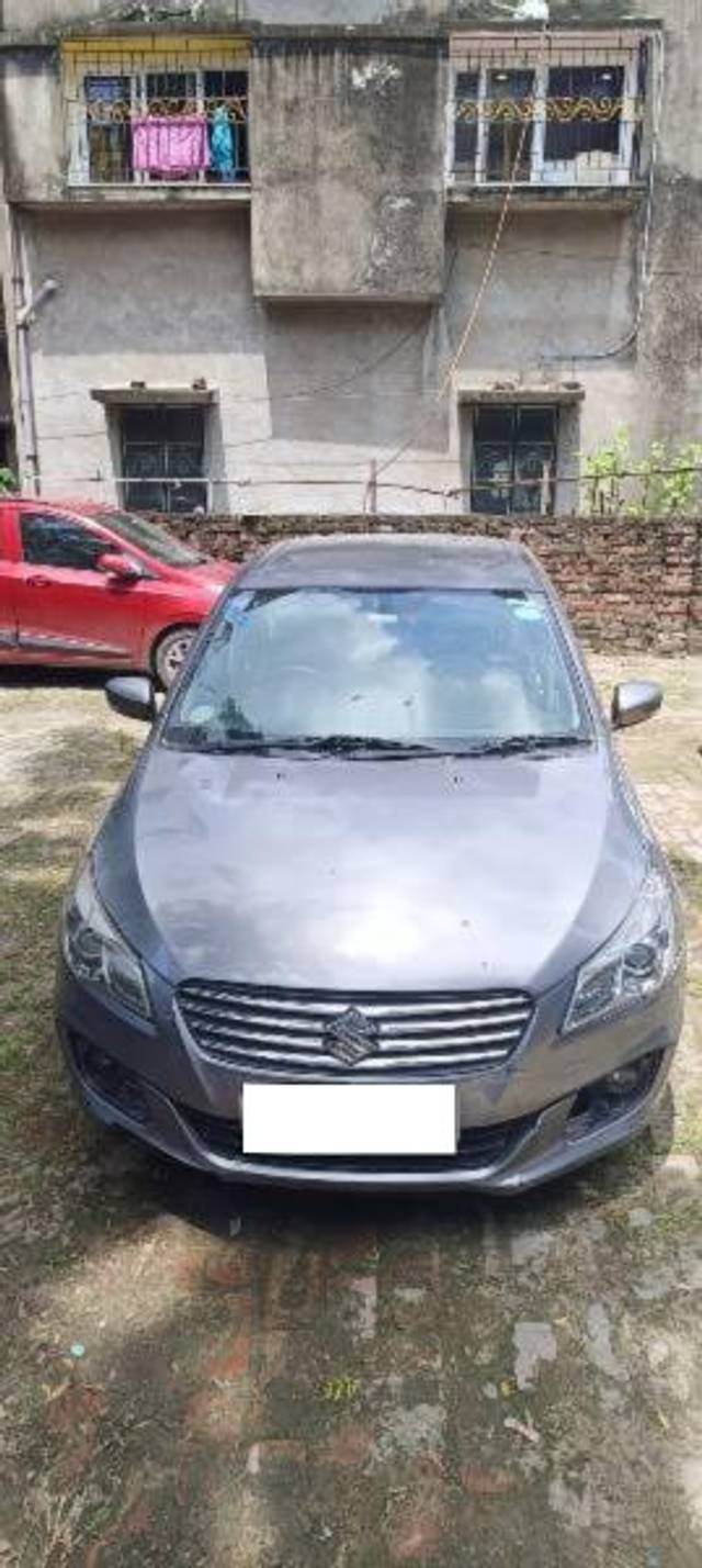 https://images10.gaadi.com/usedcar_image/4101274/original/processed_58e1fd3d-367d-4b74-9ace-65171c560a84.jpg?imwidth=6400