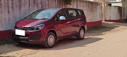 Mahindra Marazzo M2 BSIV