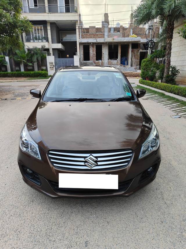 https://images10.gaadi.com/usedcar_image/4101313/original/processed_7d527050abe62ce69e43cbee133fd64d.jpg?imwidth=6400