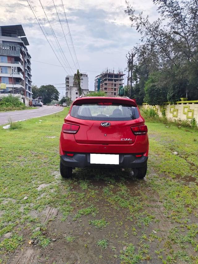 https://images10.gaadi.com/usedcar_image/4101353/original/processed_00d3a81b5b45d7e079c80d16837ab692.jpg?imwidth=6401