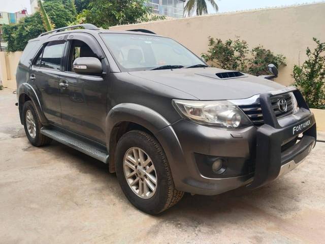 https://images10.gaadi.com/usedcar_image/4101553/original/processed_a2dae248de0288d21b37f7132c316991.jpeg?imwidth=6400