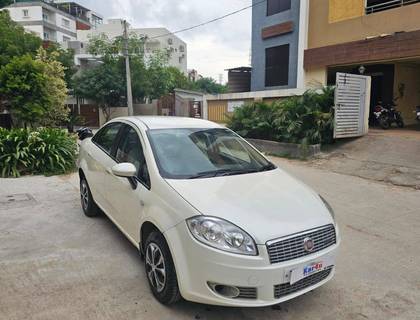 Fiat Linea Emotion (Diesel)