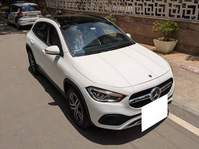 https://images10.gaadi.com/usedcar_image/4101726/original/processed_2ce7040897201878ab99d3586d5d37fb.jpg?imwidth=6400