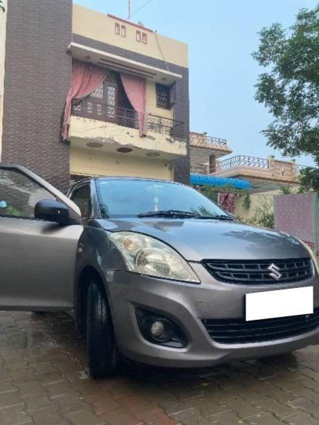 https://images10.gaadi.com/usedcar_image/4101770/original/processed_e50cf42c-5df6-4ff0-b860-dec560f1ce69.jpeg?imwidth=6400