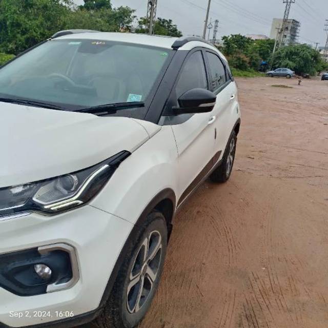 https://images10.gaadi.com/usedcar_image/4101892/original/processed_c91b5541-b3c0-4b72-849a-b1807d7de863.jpg?imwidth=6401