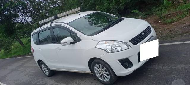 https://images10.gaadi.com/usedcar_image/4101902/original/processed_c03f7c6e-6361-4b60-9864-081bb982f577.jpg?imwidth=6400