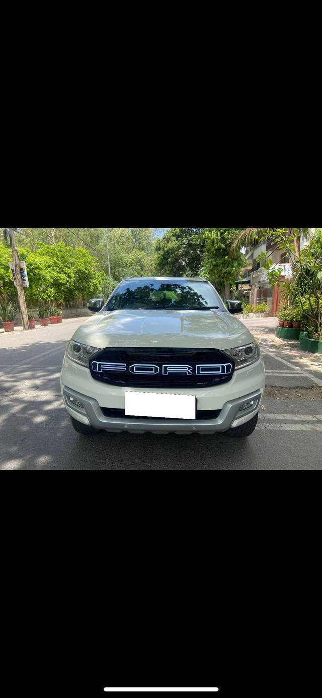 https://images10.gaadi.com/usedcar_image/4102005/original/processed_2747af9b14dd3dda2bc437ba7034bbed.png?imwidth=6400