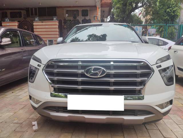 https://images10.gaadi.com/usedcar_image/4102215/original/processed_223f972bfb3a6a8722b1dcb3e1d0dd8e.jpg?imwidth=6402