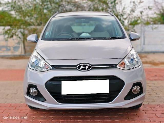 https://images10.gaadi.com/usedcar_image/4102276/original/processed_b588850f-091d-473d-8c7d-082cf4d2d425.jpg?imwidth=6400