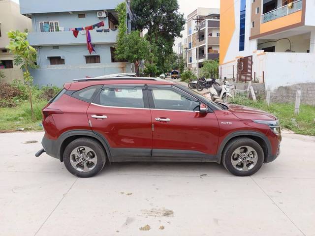 https://images10.gaadi.com/usedcar_image/4102411/original/processed_b769e6fe403e0b351d420743685a450e.jpg?imwidth=6401