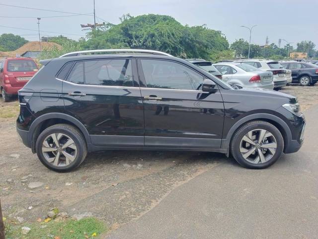 https://images10.gaadi.com/usedcar_image/4102501/original/processed_e26c7c5c1c401a1aedc6dd74238ba4b4.jpg?imwidth=6401