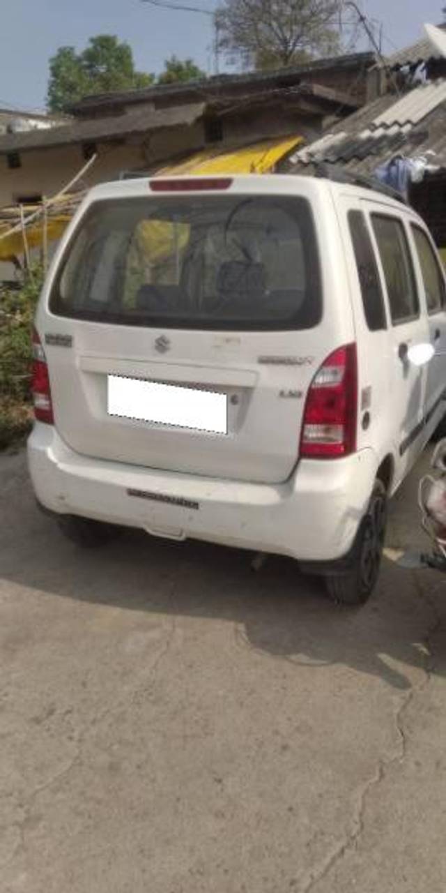 https://images10.gaadi.com/usedcar_image/4102614/original/processed_a6e6ae75-9222-4645-951f-bc608ef78339.jpg?imwidth=6400