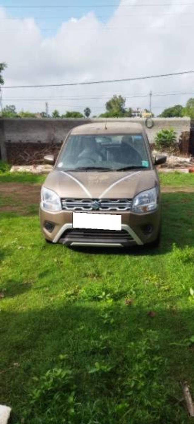 https://images10.gaadi.com/usedcar_image/4102653/original/processed_40cfe85a-55e7-47dd-9fd1-6002da6cc737.jpg?imwidth=6400