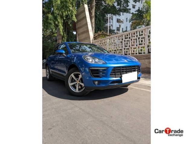 https://images10.gaadi.com/usedcar_image/4102731/original/processed_e7d3d23d23bcd3ff9ffb81b49b9ea10e.jpg?imwidth=6400