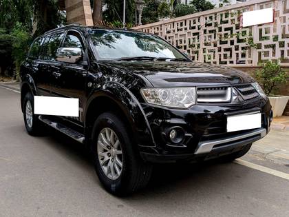 Mitsubishi Pajero Sport 4X4 AT