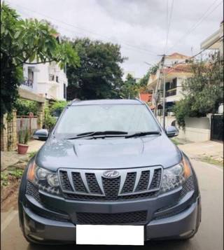 Mahindra XUV500 2011-2015 Mahindra XUV500 W8 2WD