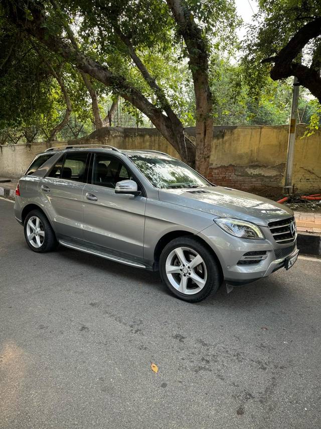 https://images10.gaadi.com/usedcar_image/4102866/original/07182530ec372749f6986311732ef913.jpg?imwidth=6400