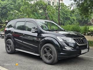 Mahindra XUV500 Mahindra XUV500 W5