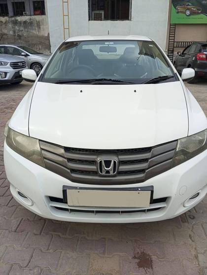 Honda City 1.5 V MT