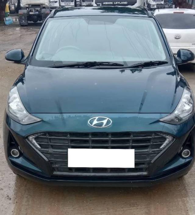 https://images10.gaadi.com/usedcar_image/4103136/original/processed_e5ed9d17-a82c-459f-a1f4-176107c721bd.jpeg?imwidth=6400