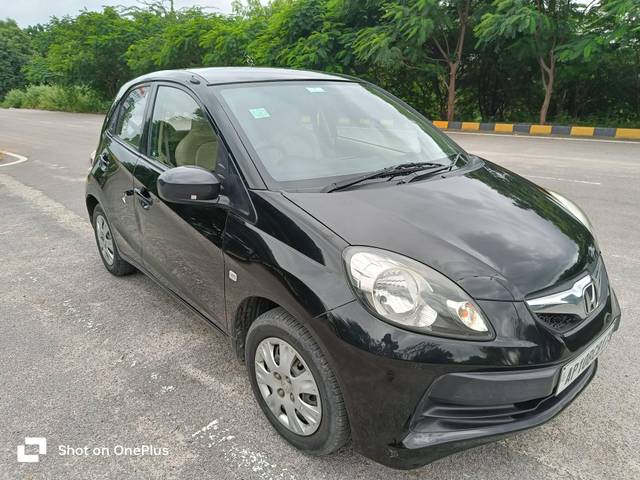 https://images10.gaadi.com/usedcar_image/4103238/original/processed_cb23a495d6d825d0564f67ba90c3866b.jpg?imwidth=6400