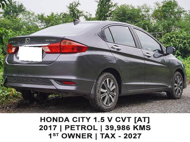 https://images10.gaadi.com/usedcar_image/4103257/original/processed_30f08f5d7b298aa2329ffc94b82c4b91.jpg?imwidth=6401