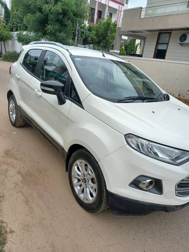 https://images10.gaadi.com/usedcar_image/4103437/original/b2fc087263ba8c09ad36e6ad9312e4b4.jpg?imwidth=6400