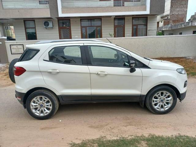 https://images10.gaadi.com/usedcar_image/4103437/original/processed_cf7c0b5979e1e5a5f264ff44a987be24.jpg?imwidth=6401